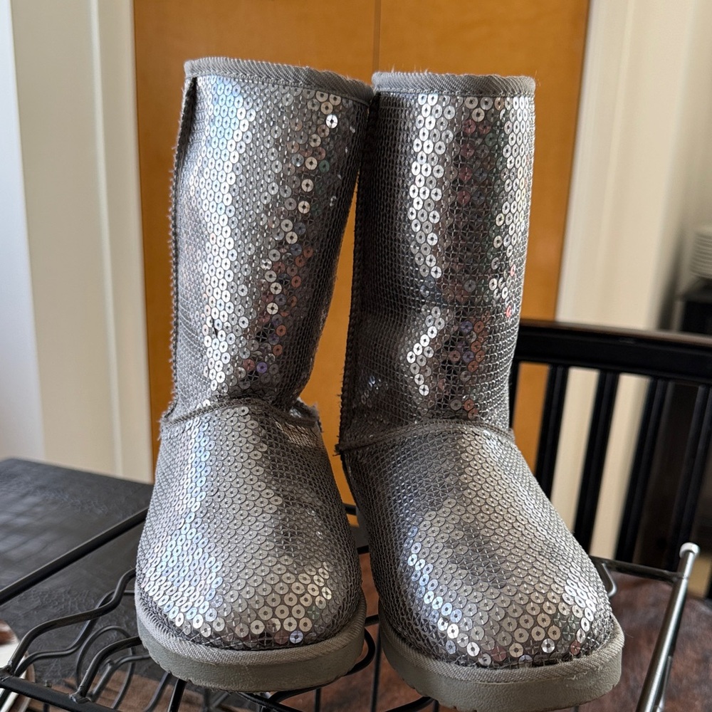 Xhilaration Silver Sequin Kids Boots
